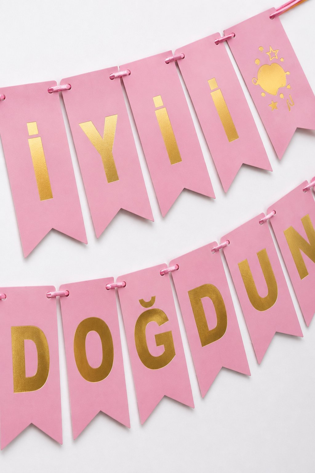 İyiki Doğdun Banner PEMBE yazısı ALTIN 250x17cm