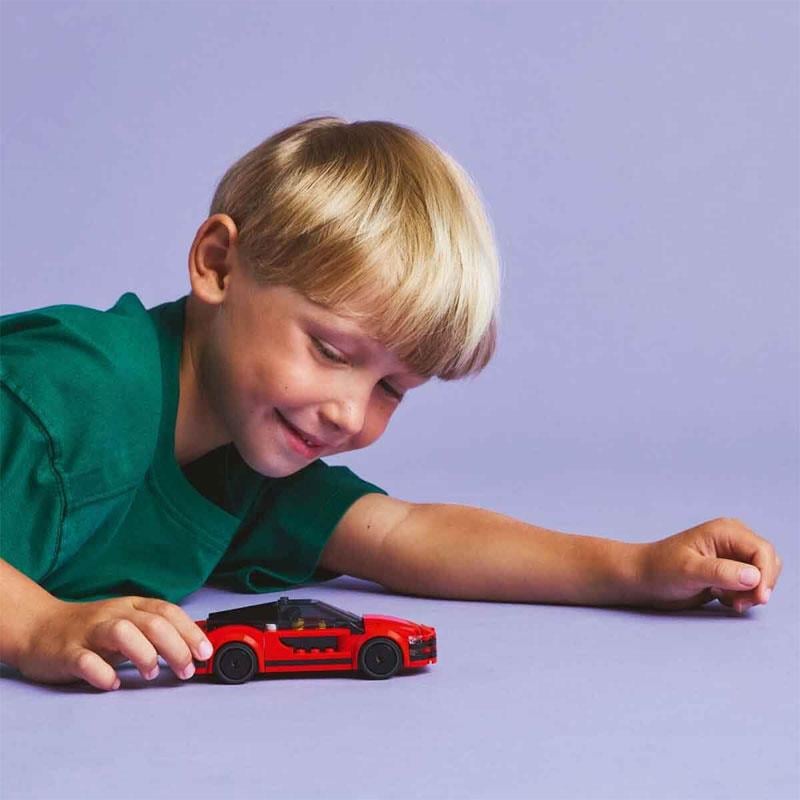 Lego city 109  Parça Orjinal kırmızı spor araba