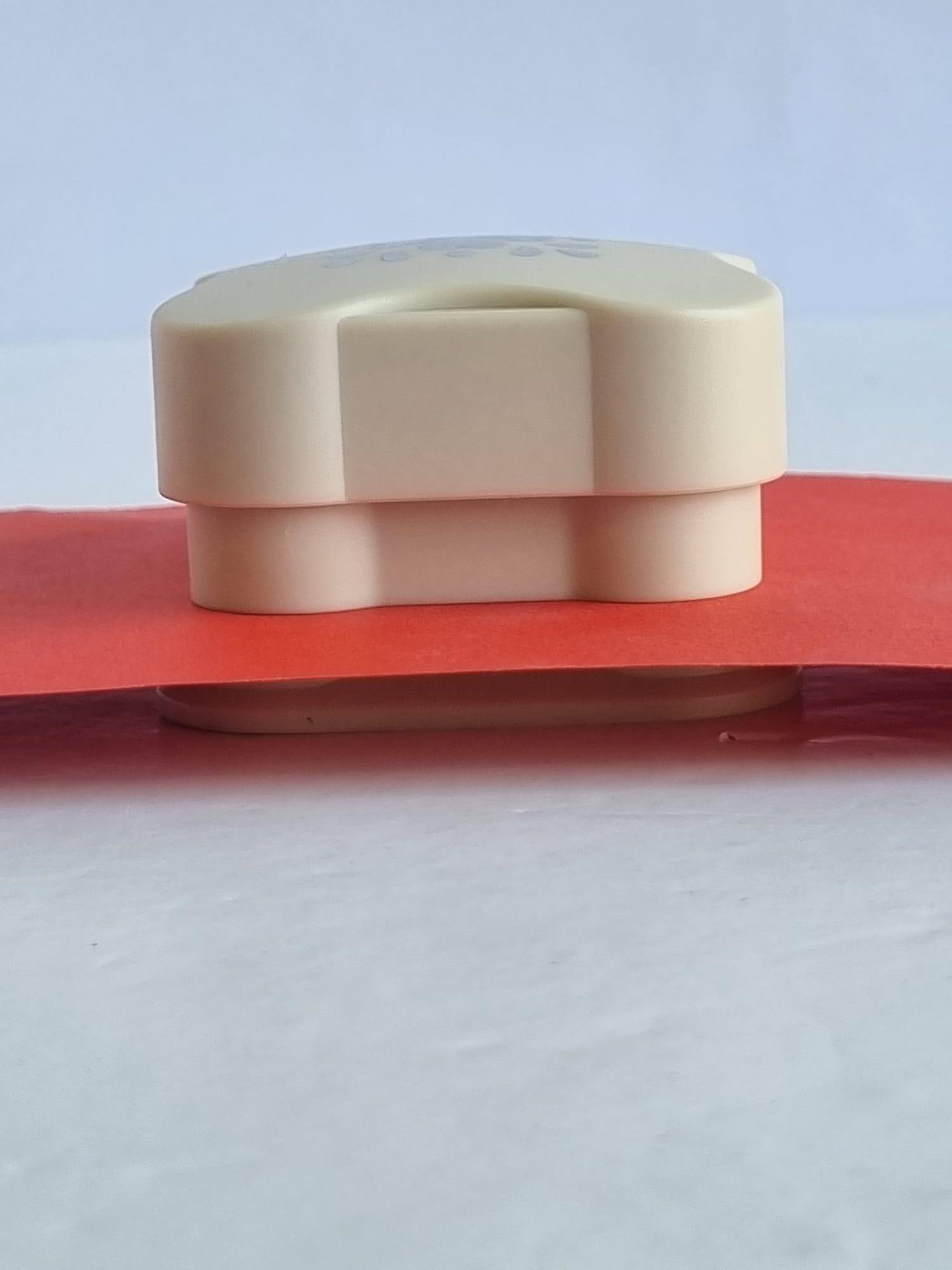 Mıknatıslı her yöne delebilen şekilli delgeç çiçek 4 cm kesen etkinlik punç