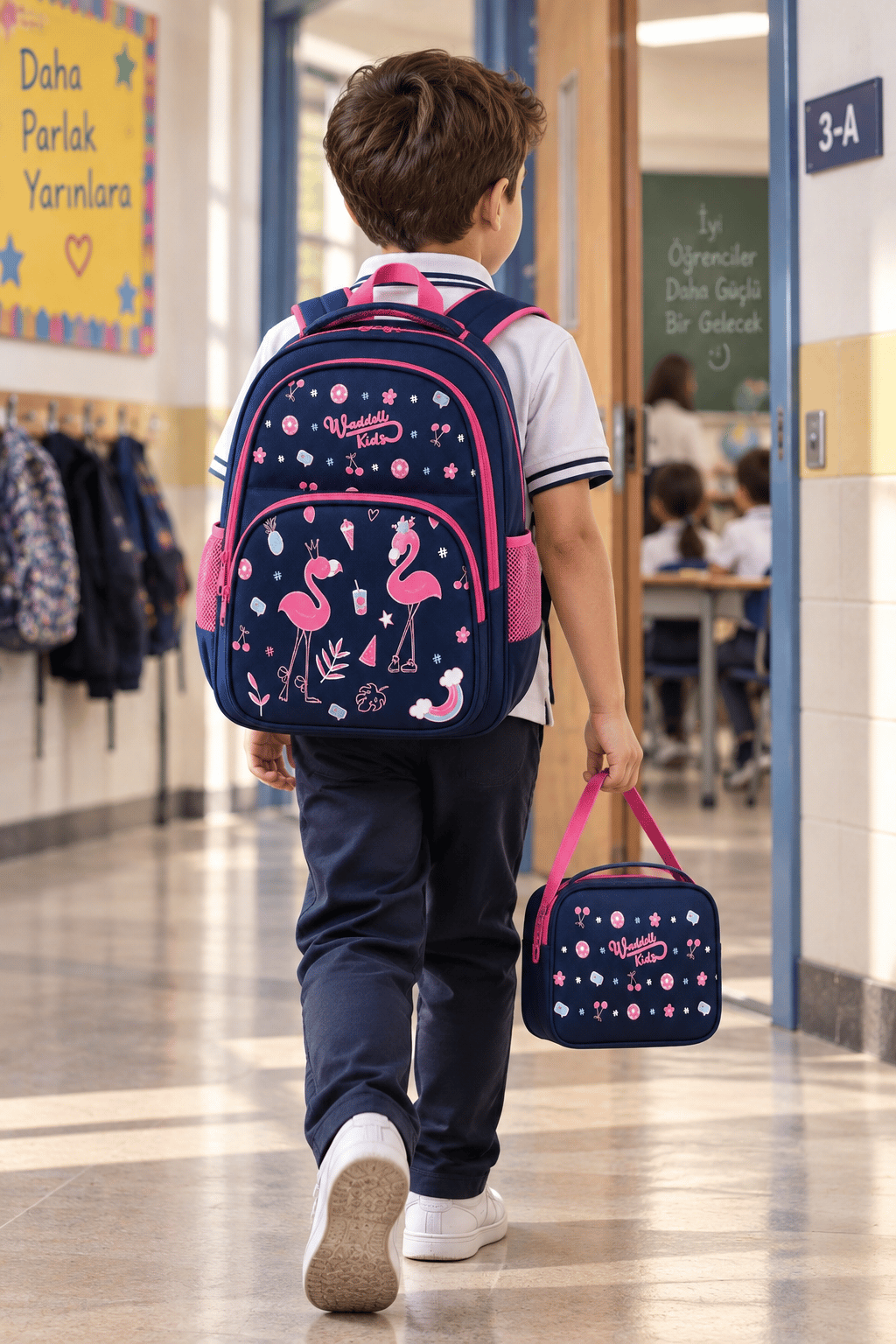 Oval İlkokul Çanta. Pembe Flamingo beslenme çantal