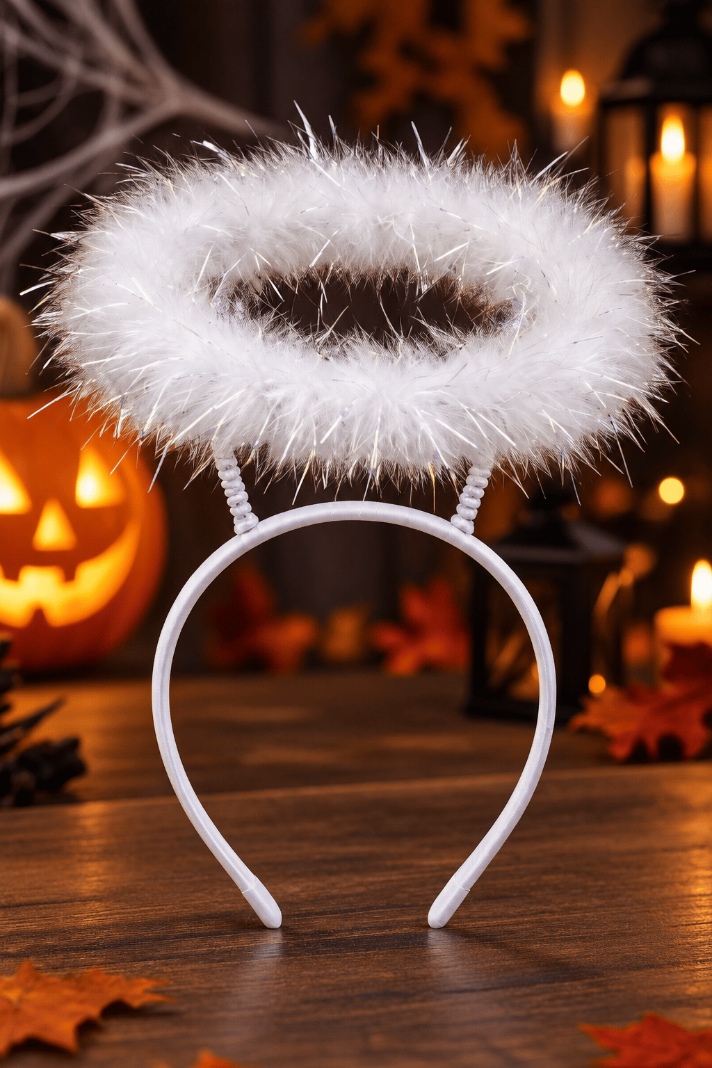 Taç  Beyaz Melek Taç Üstten Harelİ Halkalı Tüylü Simli Halloween
