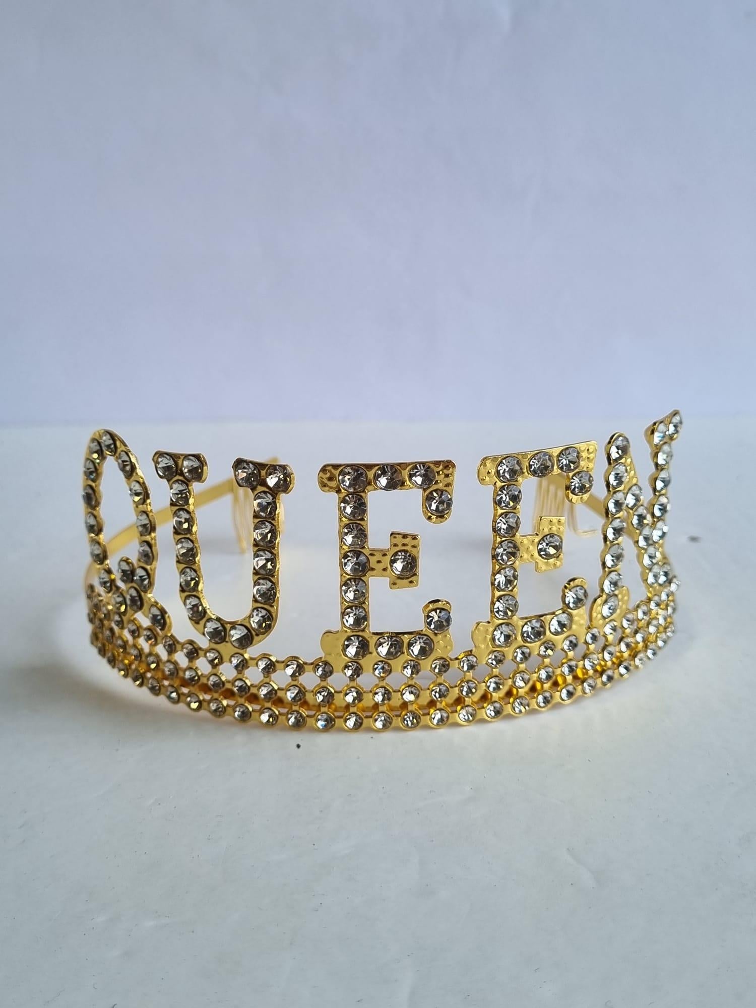 Taç Metal Taşlı Queen Lüks Gold-altın üstten geçmeli lüks taç