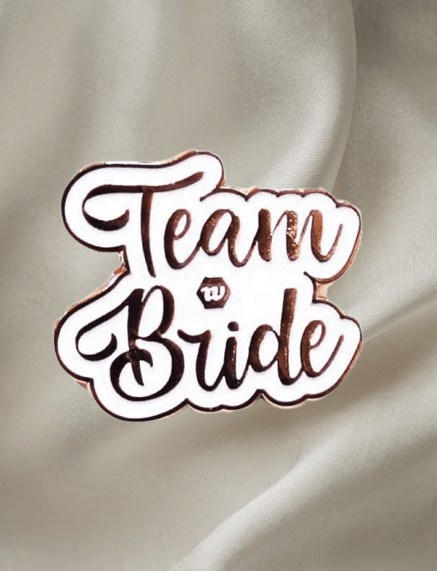 Team bride metal yaka rozeti-beyaz üstü rose gold bride tobe bekarlığa veda partisi nedime rozeti
