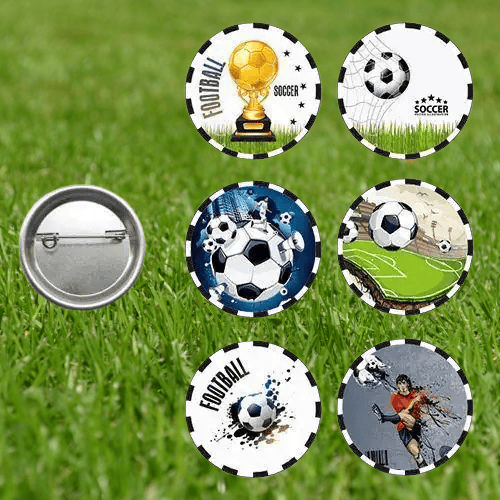 Yaka veya çantaya takılan metal rozeti Futbol  Temalı 6lı paket Pinyata İçi Doğum Günü Hediyesi