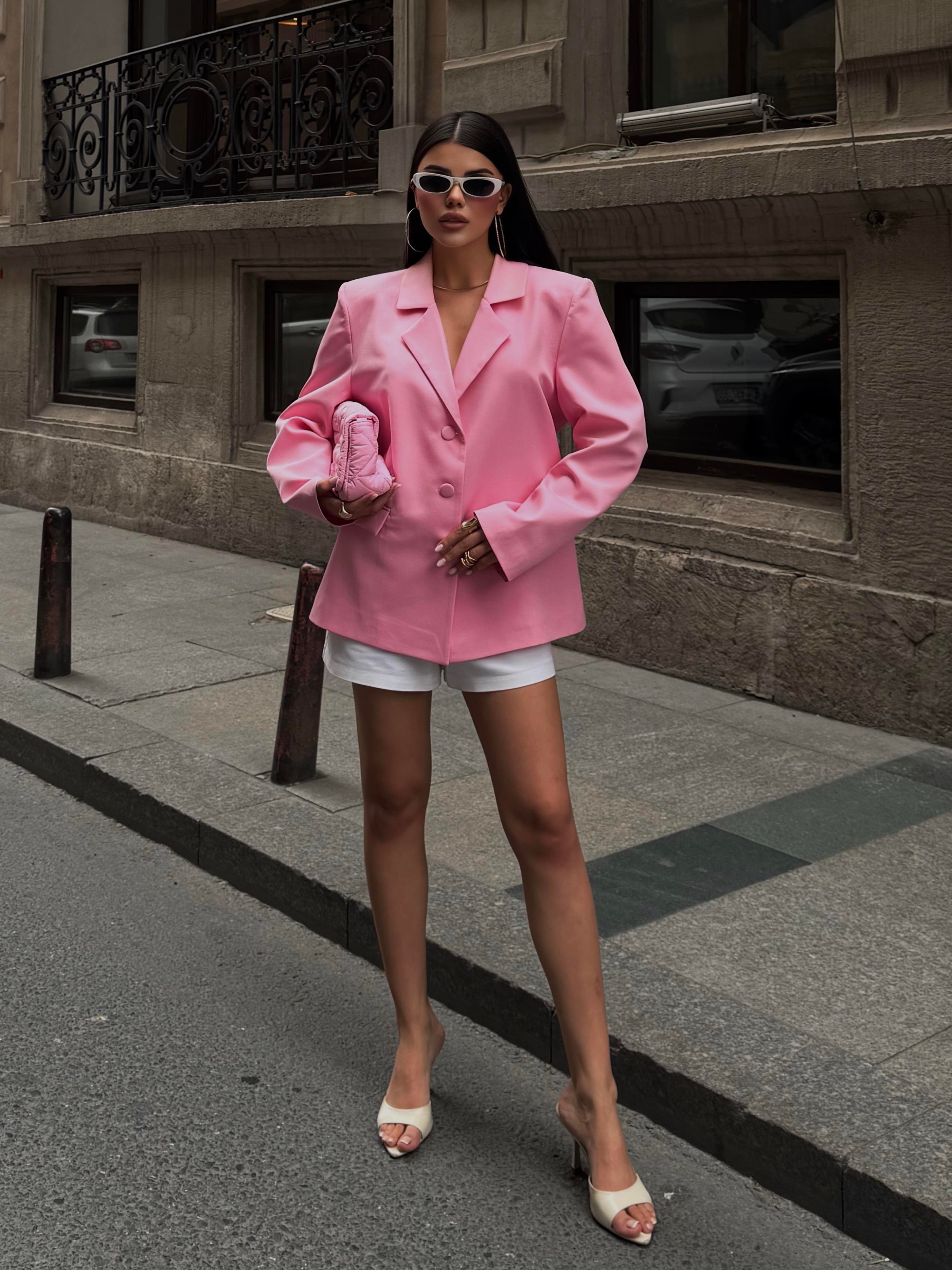 Modern Kesim Sırt Dekolteli Blazer Ceket 6198