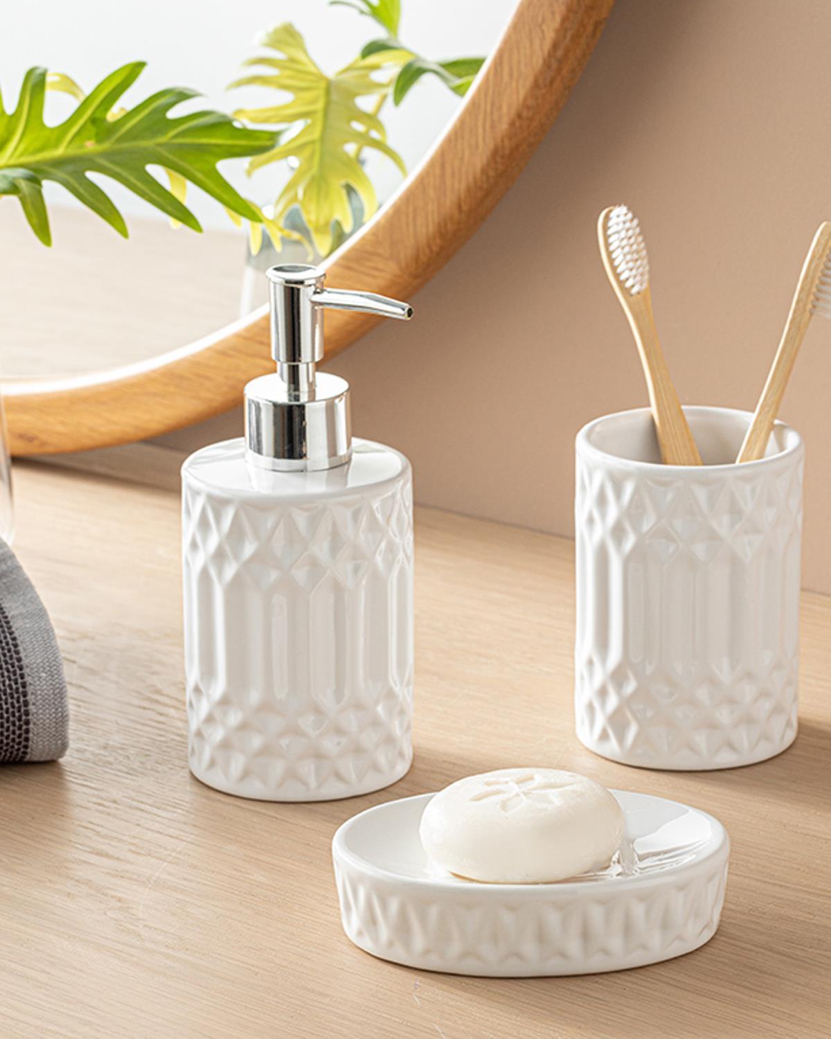 Aıda Комплект За Баня 3 бр. 7x7x17+7x7x10+11x8x3 см Бял