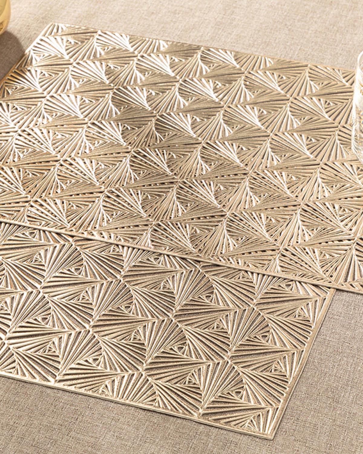 Artıcles Подложки За Хранене 2 бр. Pvc 30x45 см Златен