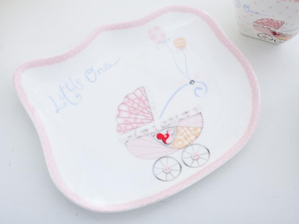 Baby Carrıage БЕБЕШКИ КОМПЛЕКТ ЗА 3 бр. Порцелан . Pink