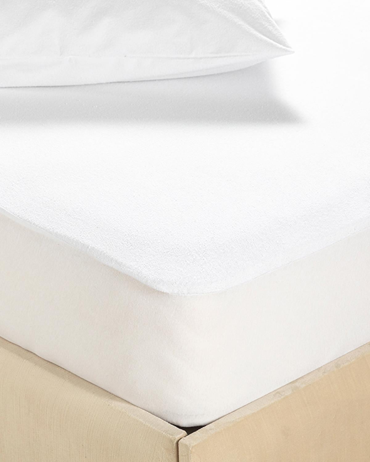 Basıc Протектор За Матрак Двоен Памук, пригоден за защита от течности 160x200 + 30 см Бял
