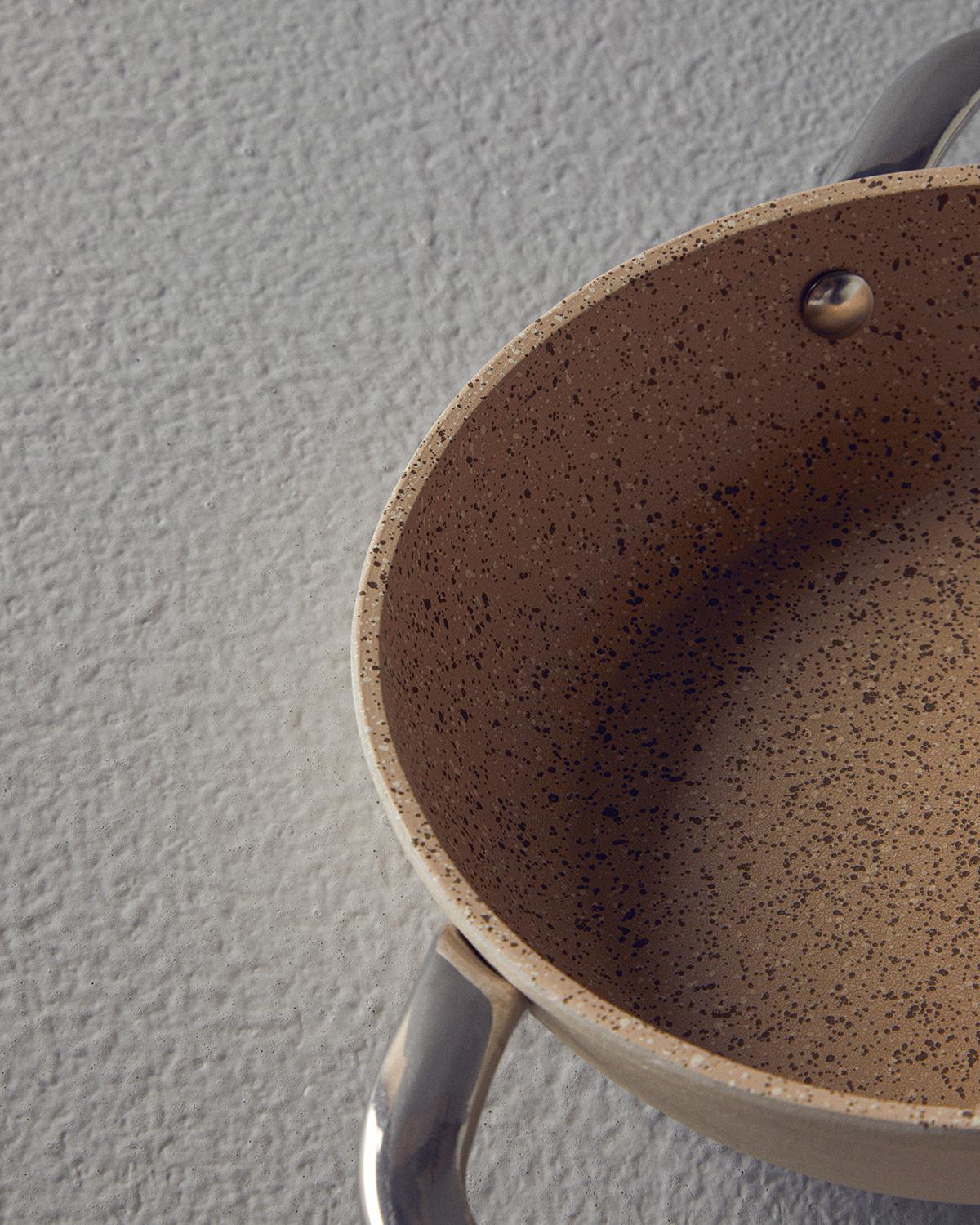 Charm Тиган С Две Дръжки Алуминий 18 см Бежов