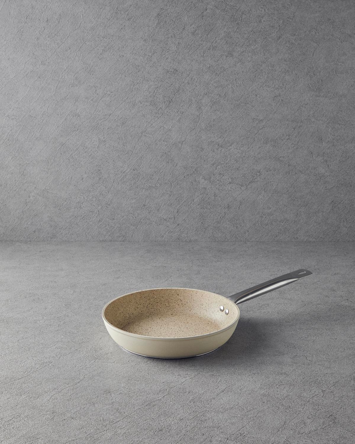 Charm Тиган Алуминий 26 см Бежов