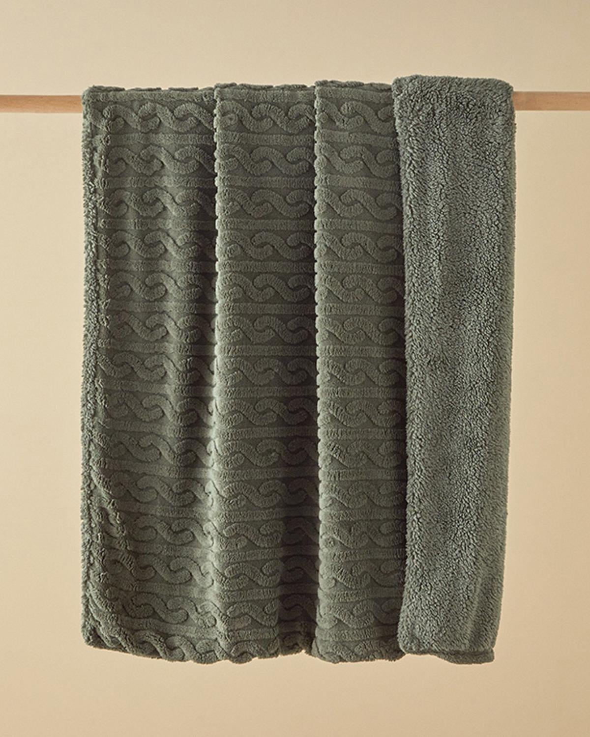 Cozy Braid Тв Одеяло Нарязана шерпа 120x170 см Маслиненозелен.