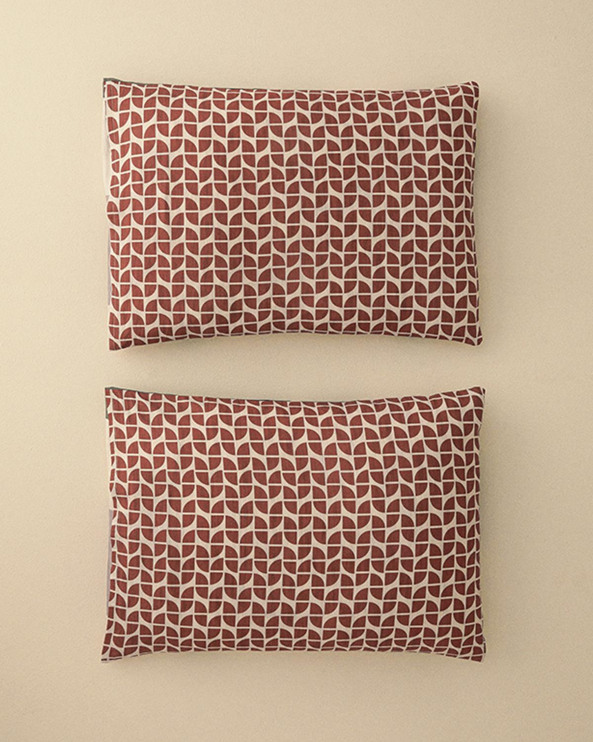 Dynamic Square Калъфка За Възглавница 2 бр. Мек памук с дигитална щампа 50x70 см Бежов - Теракота