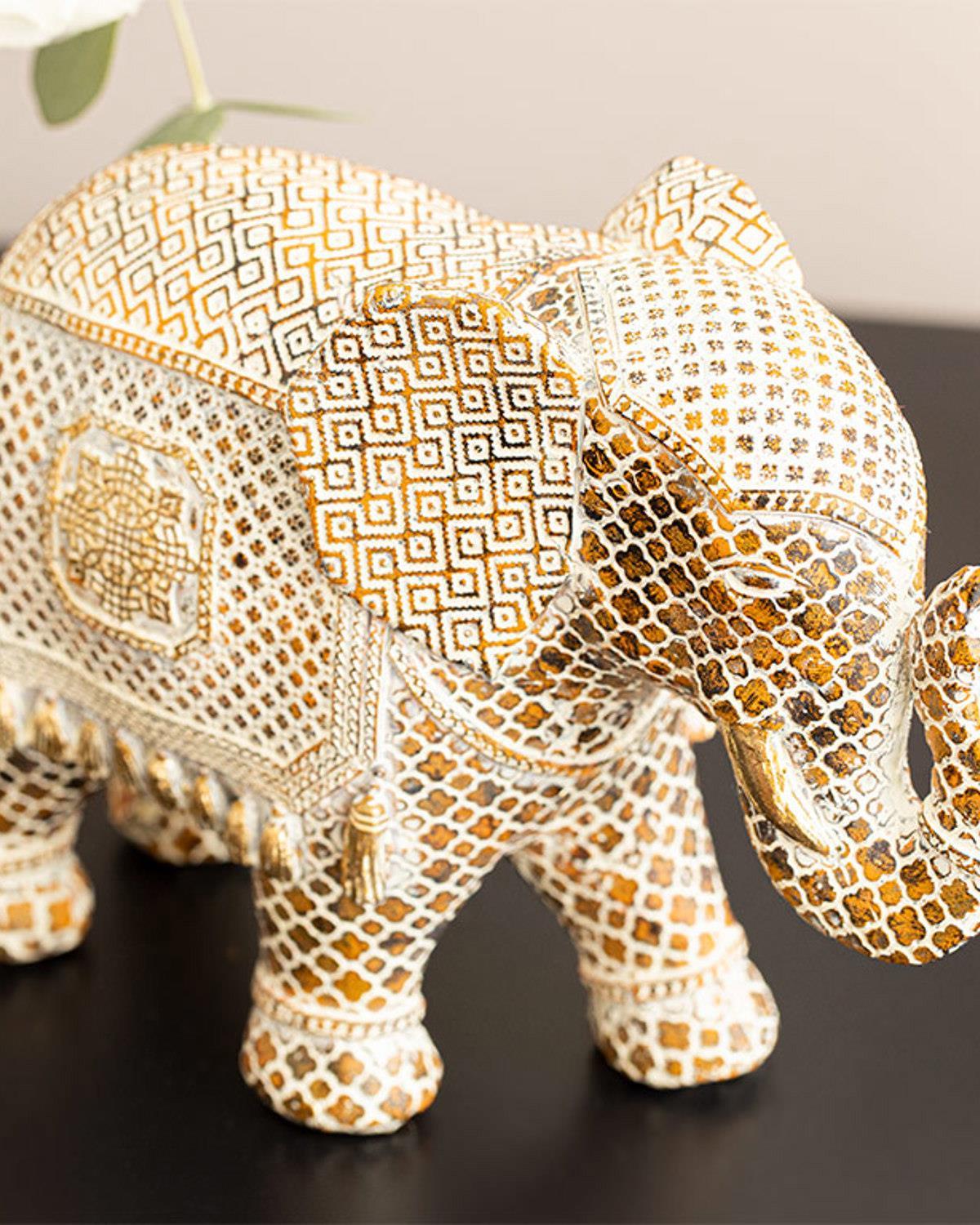 Elephant'S Trunk Дрънкулка Полирезин, Кафяво, 20 X 8,5 X 14,5 Cm