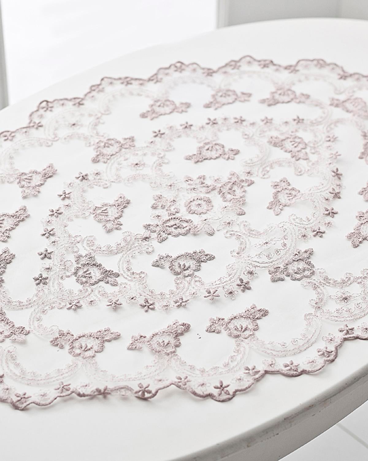 Elisa Покривка За Масичка За Кафе Бродерия 65x50 см Светлорозов..