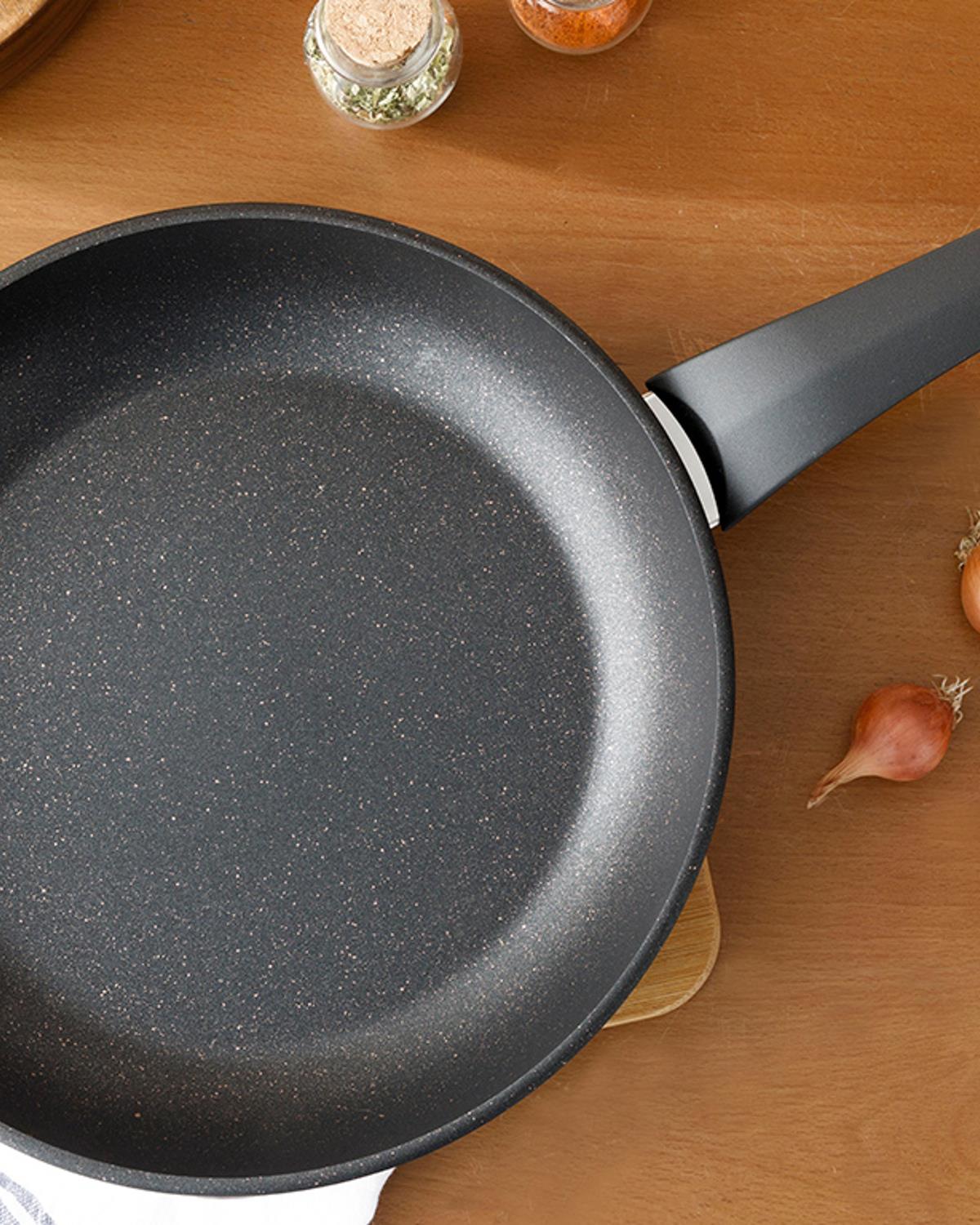 Emma Тиган Единичен Гранит 26 см Черен