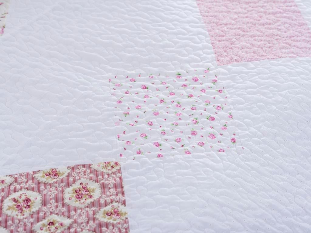 Esben ПОКРИВКА ЗА ЛЕГЛО К Двоен Печворк 240x260 cm Pink