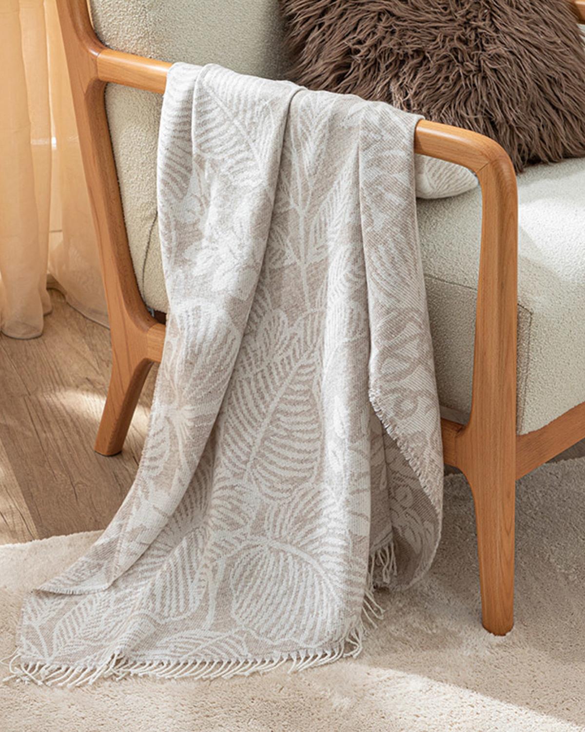 Flores Шал За Кресло Бежово, 130 X 170 Cm