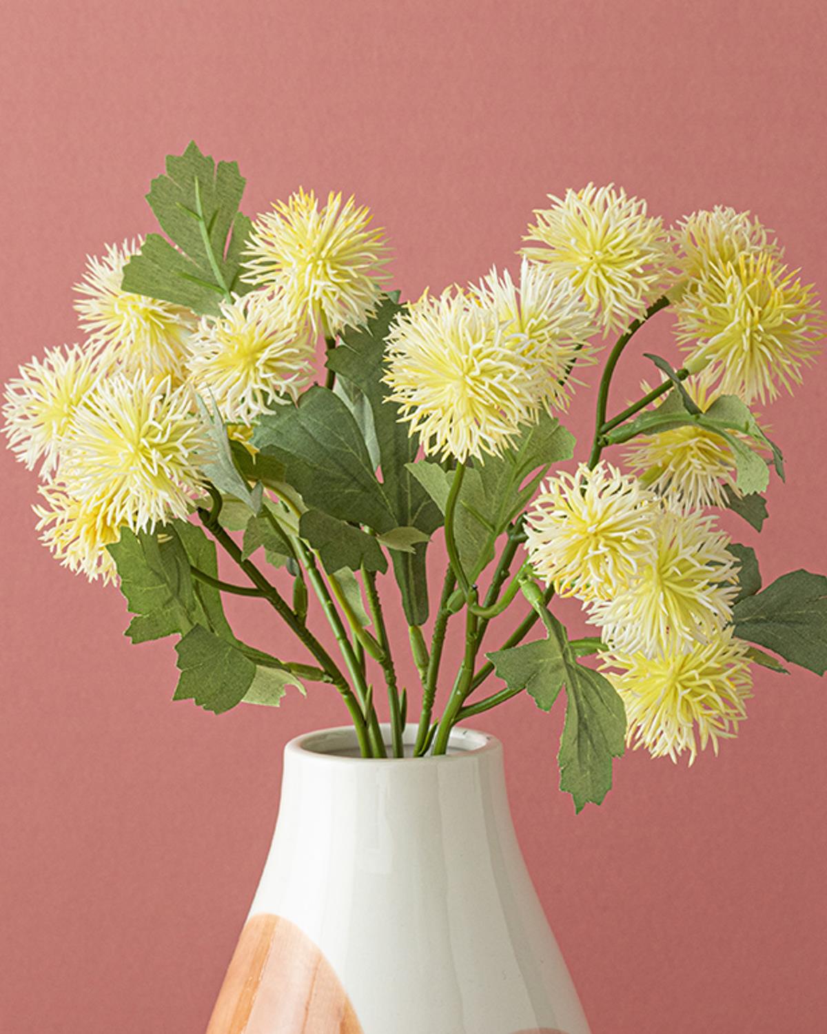 Flower Dots ЕДНА КЛОНКА ИЗКУСТВЕ 56 cm White