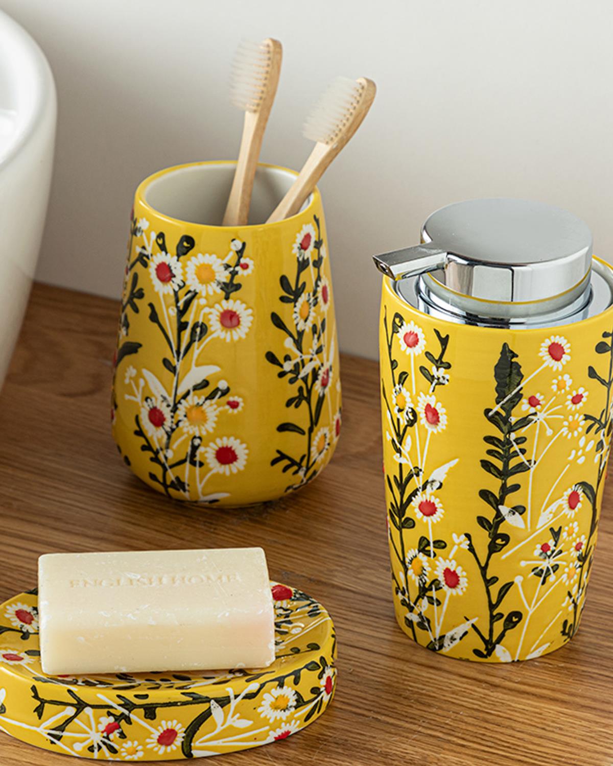 Flowery 3 Set Bathroom Set 9x9x15,5+9x9x12+12x8,5x2,5cm Yellow