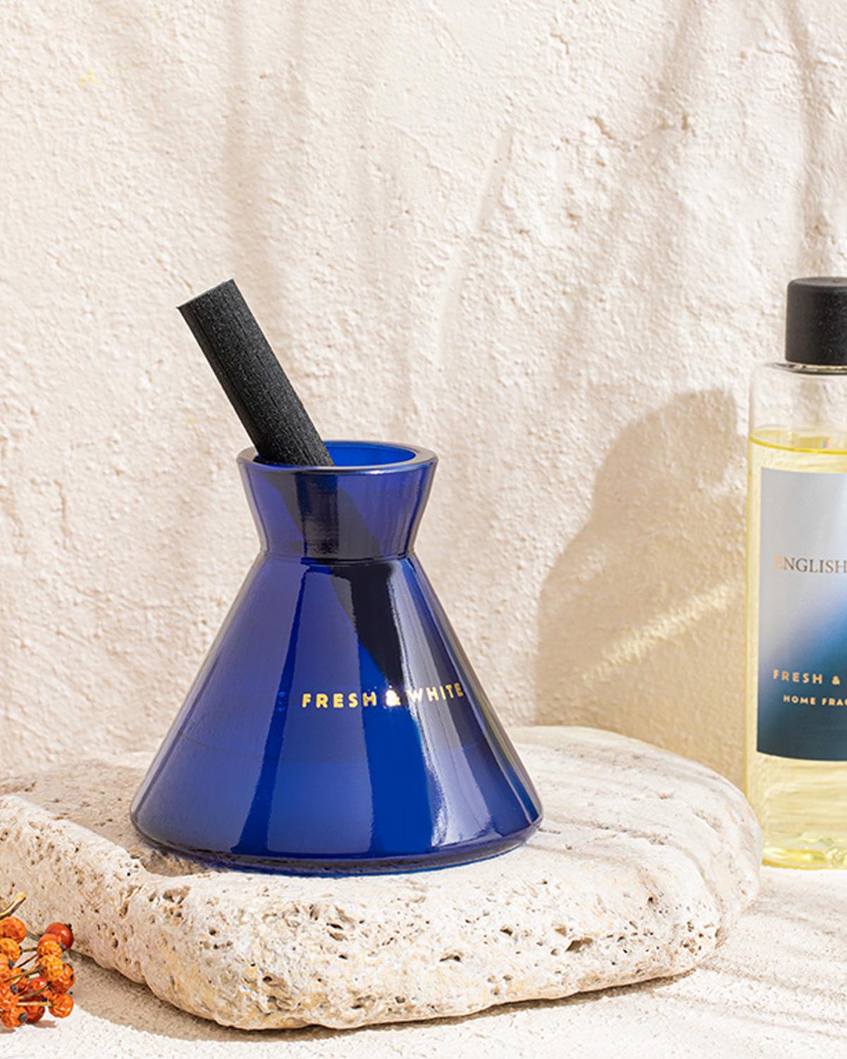 Fresh & White Reed Diffuser 200 ml Dark Blue