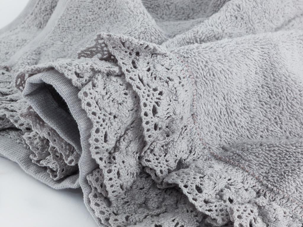 Glam Frill ХАВЛИЯ ЗА ЛИЦЕ С волани 50x80 cm Light Gray