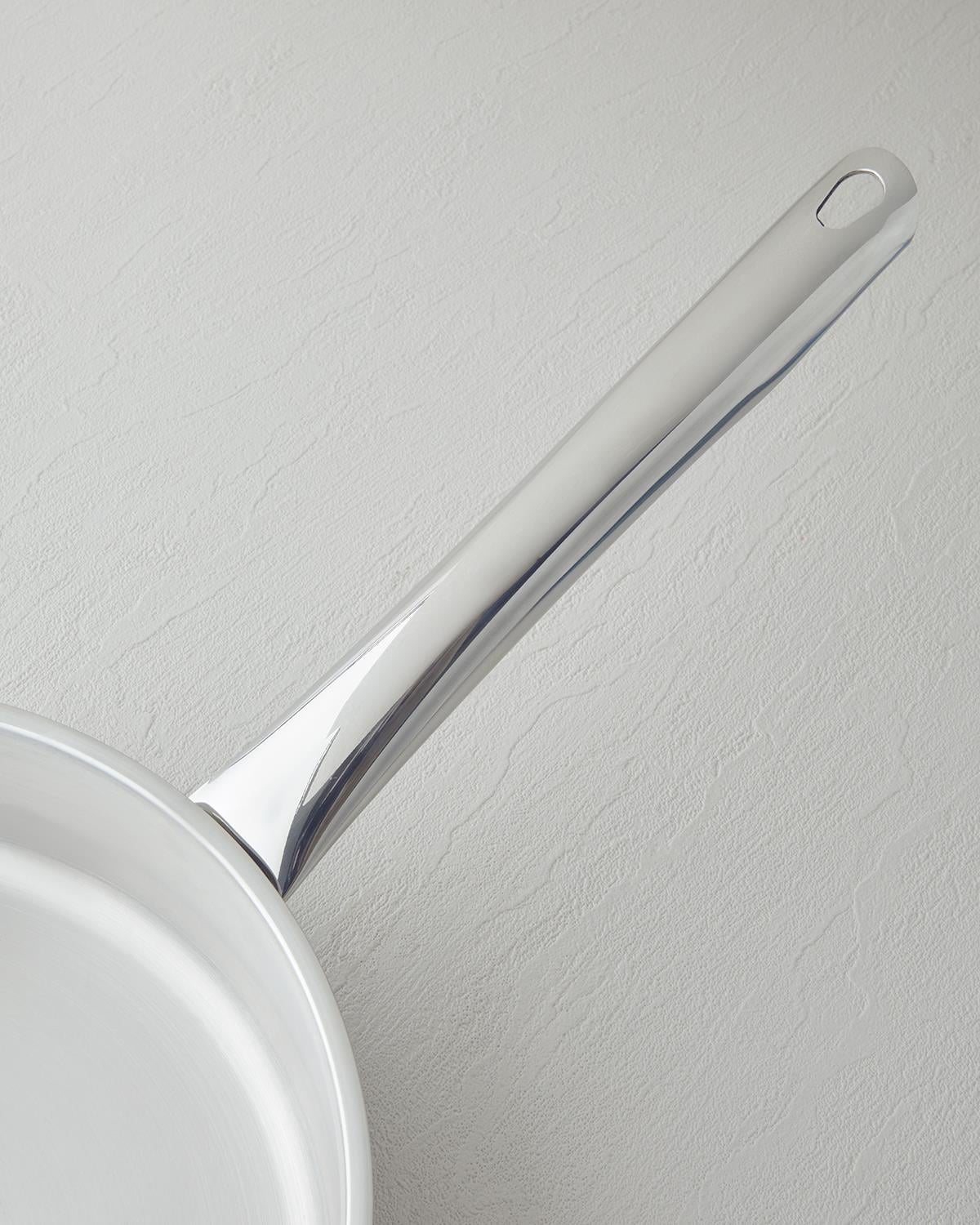 Glow Тиган Стомана Сребърен.