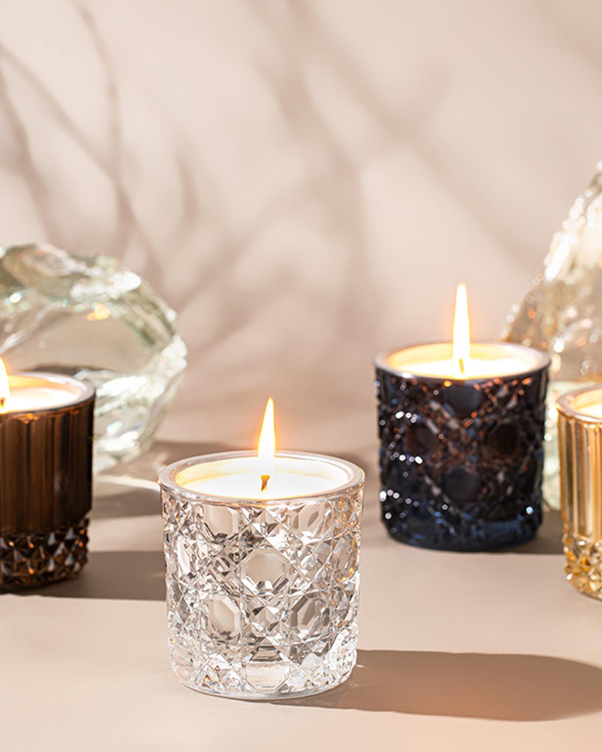 Grey Elegance Ароматен Свещ Сребристо, 160 Gr