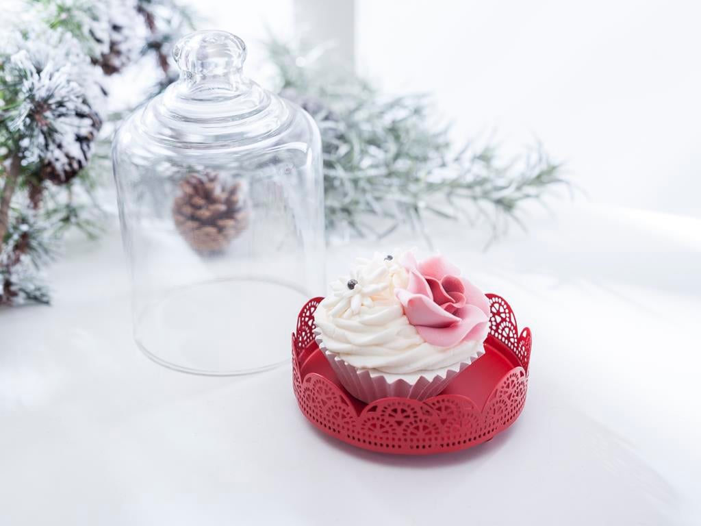 Lace ИЗЛОЖЕНИЕ НА МИНИКЕК Метален 10,5x10,5x16,0 cm Red