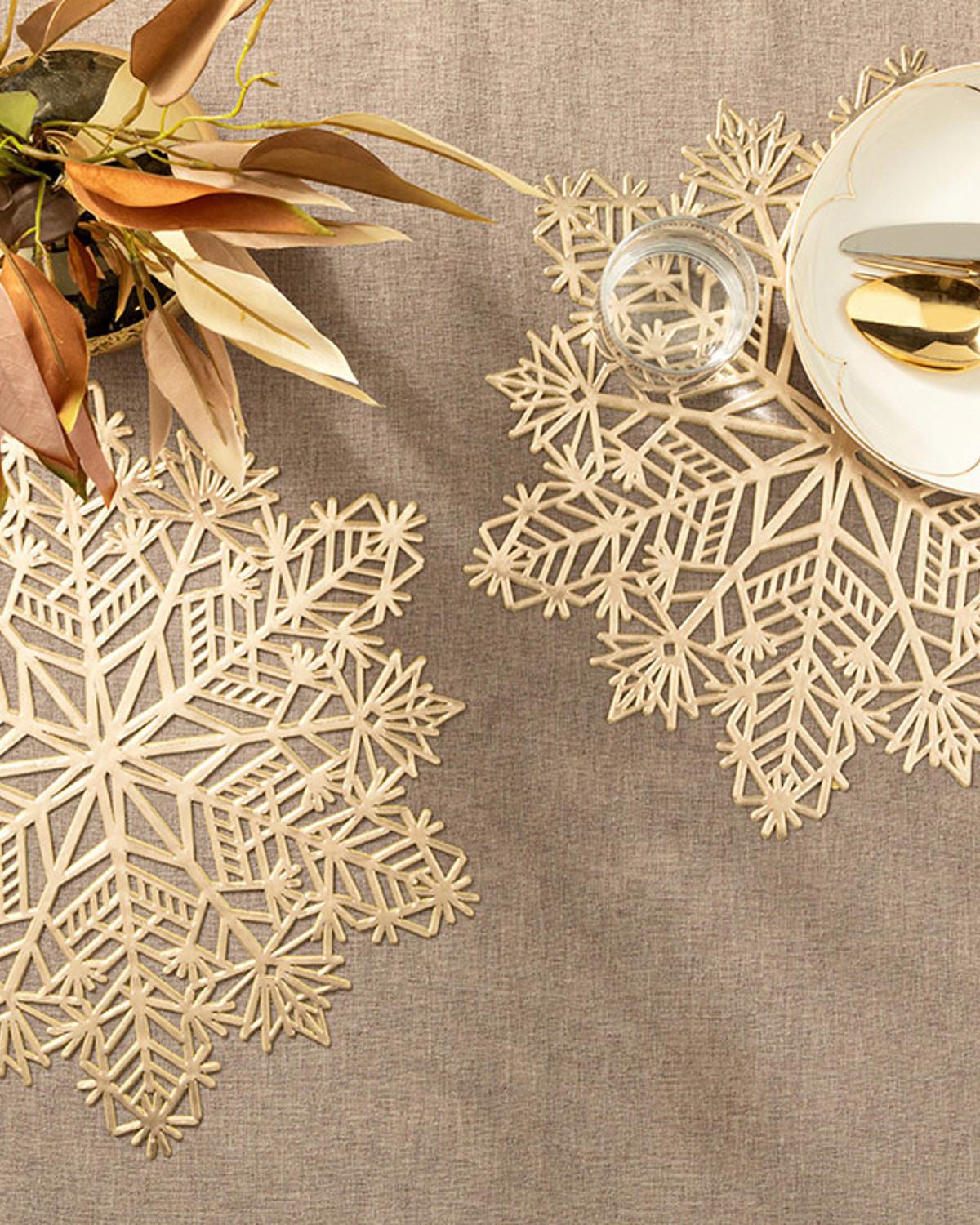 Lacy Star Подложки За Хранене 2 бр. Pvc 38 см Златен