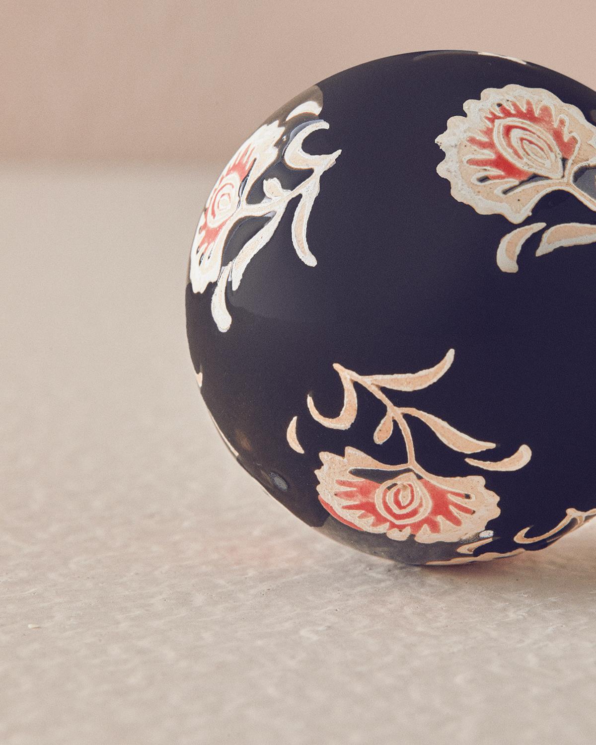 Loretta Декоративен Предмет Порцелан, Черно, 6 Cm