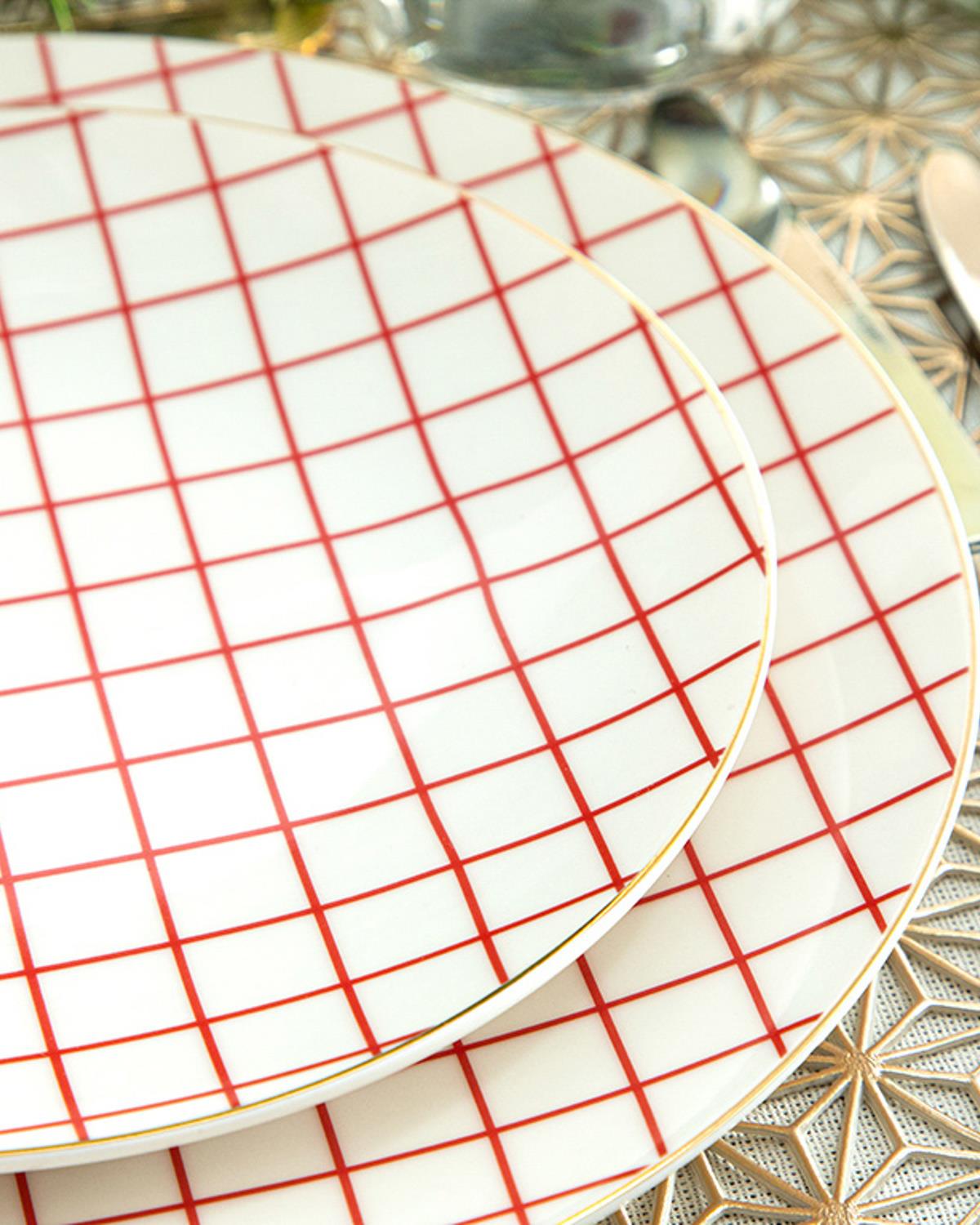 Modern Check Чиния За Торта Bone Порцелан, Червено, 20 Cm