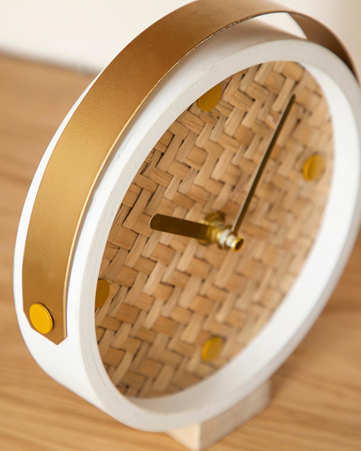 Nature Table Clock White