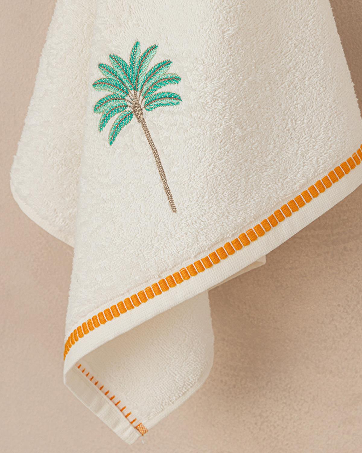 Palm Trees Кърпа За Лице С бродерия Памучен 50x70 см Екрю