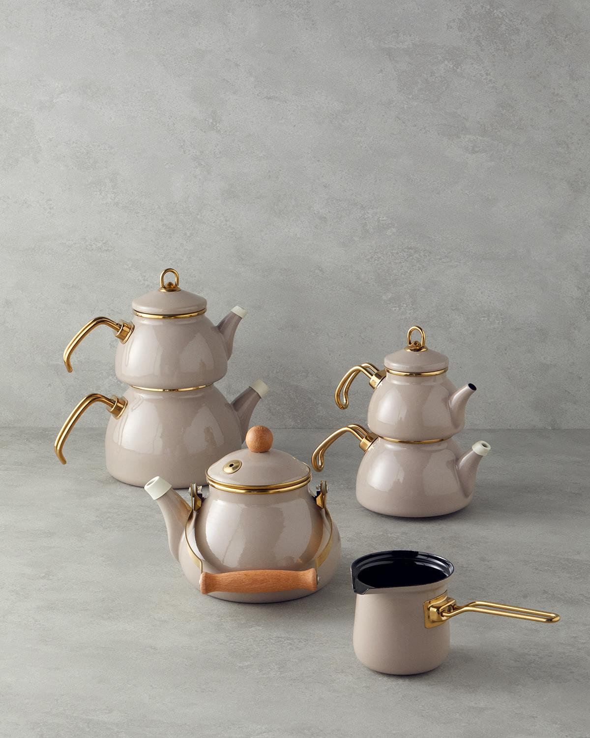 Perro Чайник Емайлиран 2 Литра Бежов