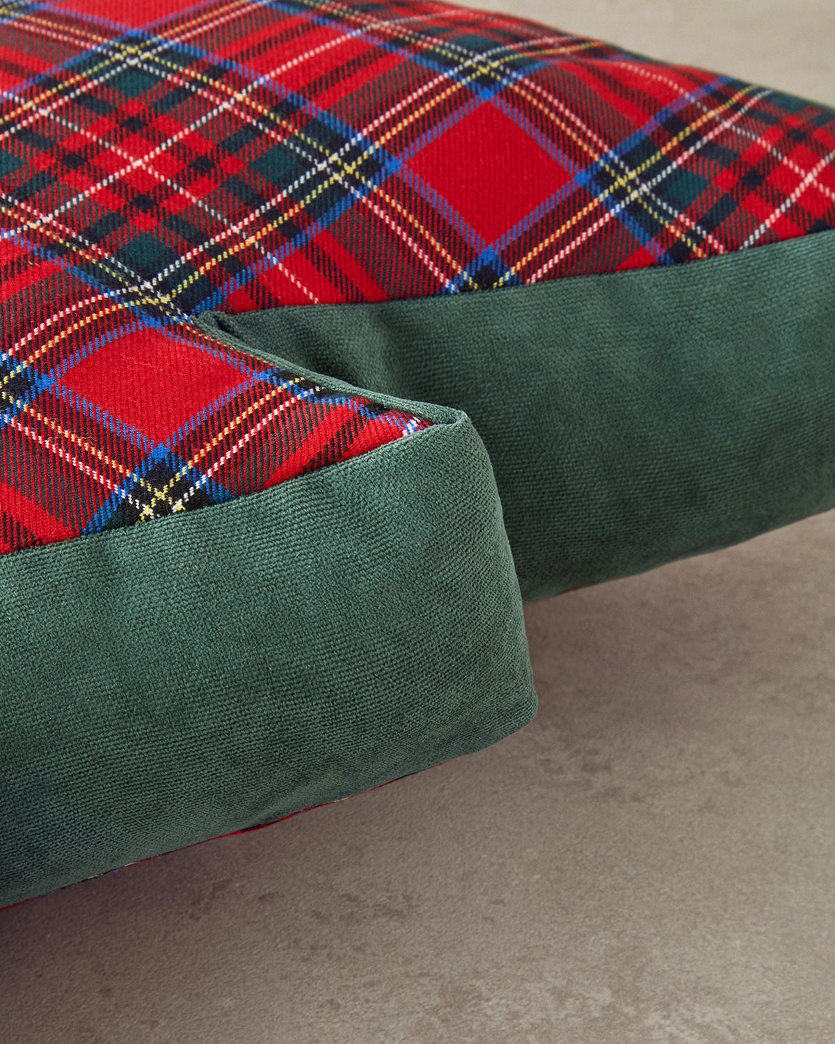 Pine Tree Декоративна Възглавница Тъкан 38x45 см Червен