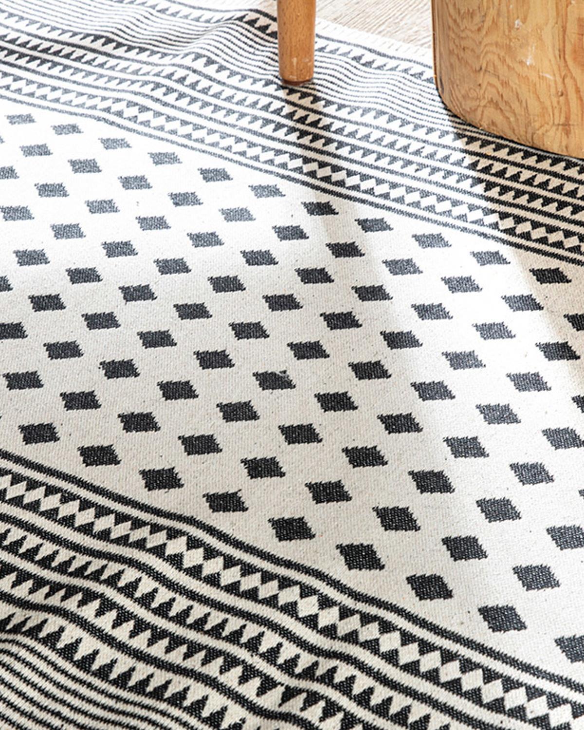 Points Килим Тъкан 80x150 cm Бежов - Черен