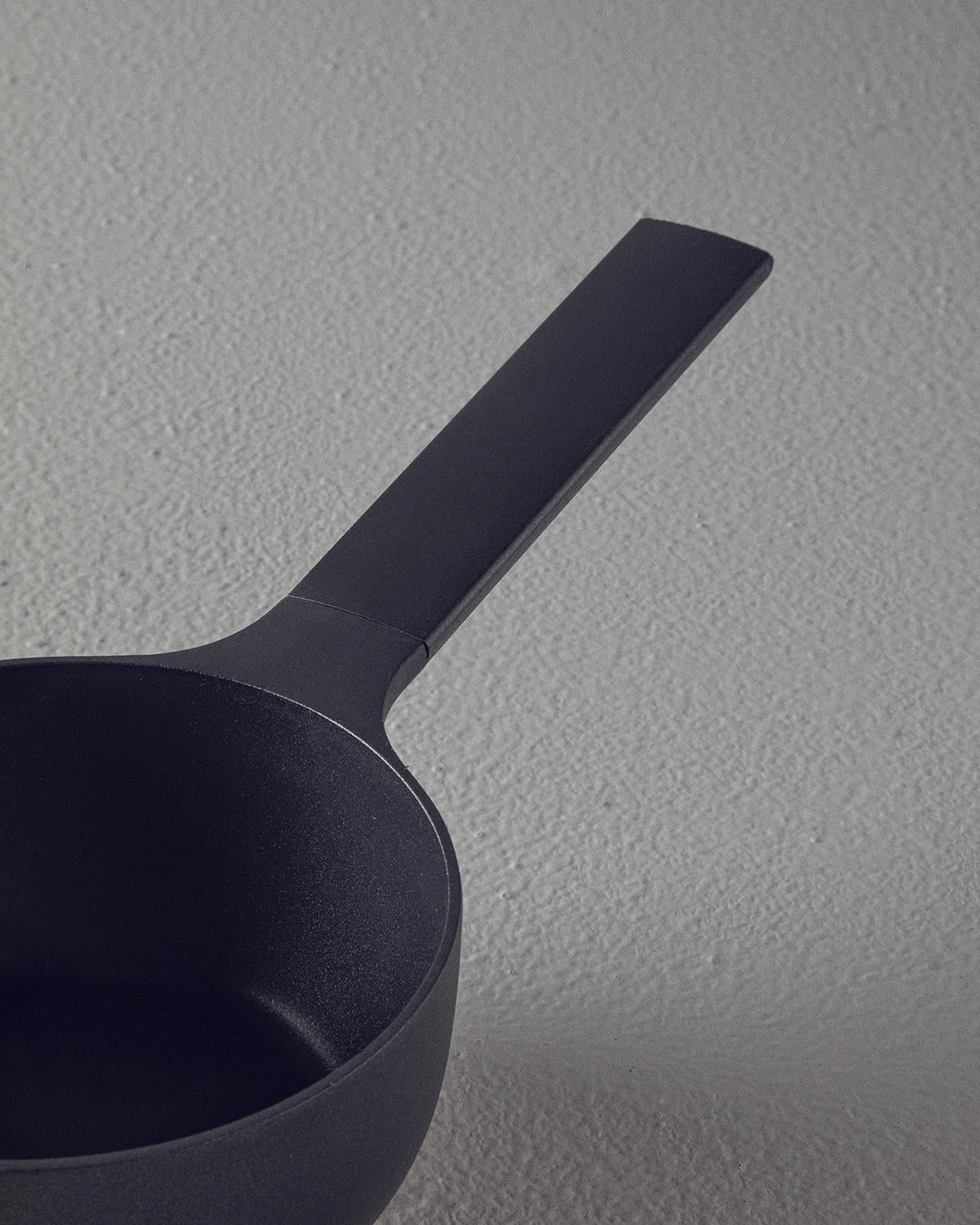 Prime Тенджера За Сос Алуминиева отливка 16 см Черен