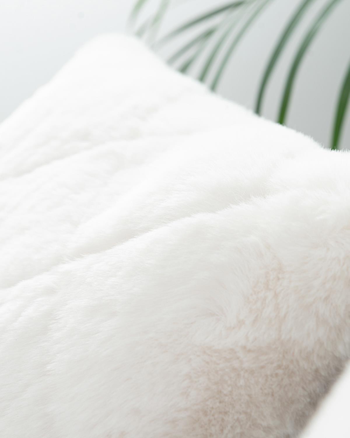 Rabbit Декоративна Възглавница Плюш 45x45 см Бял