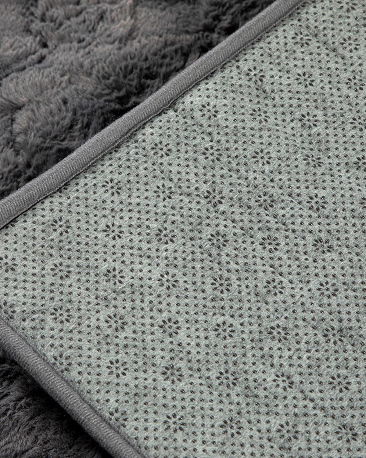 Rabbit Grid Polyestere Carpet 80x150 cm Anthracite
