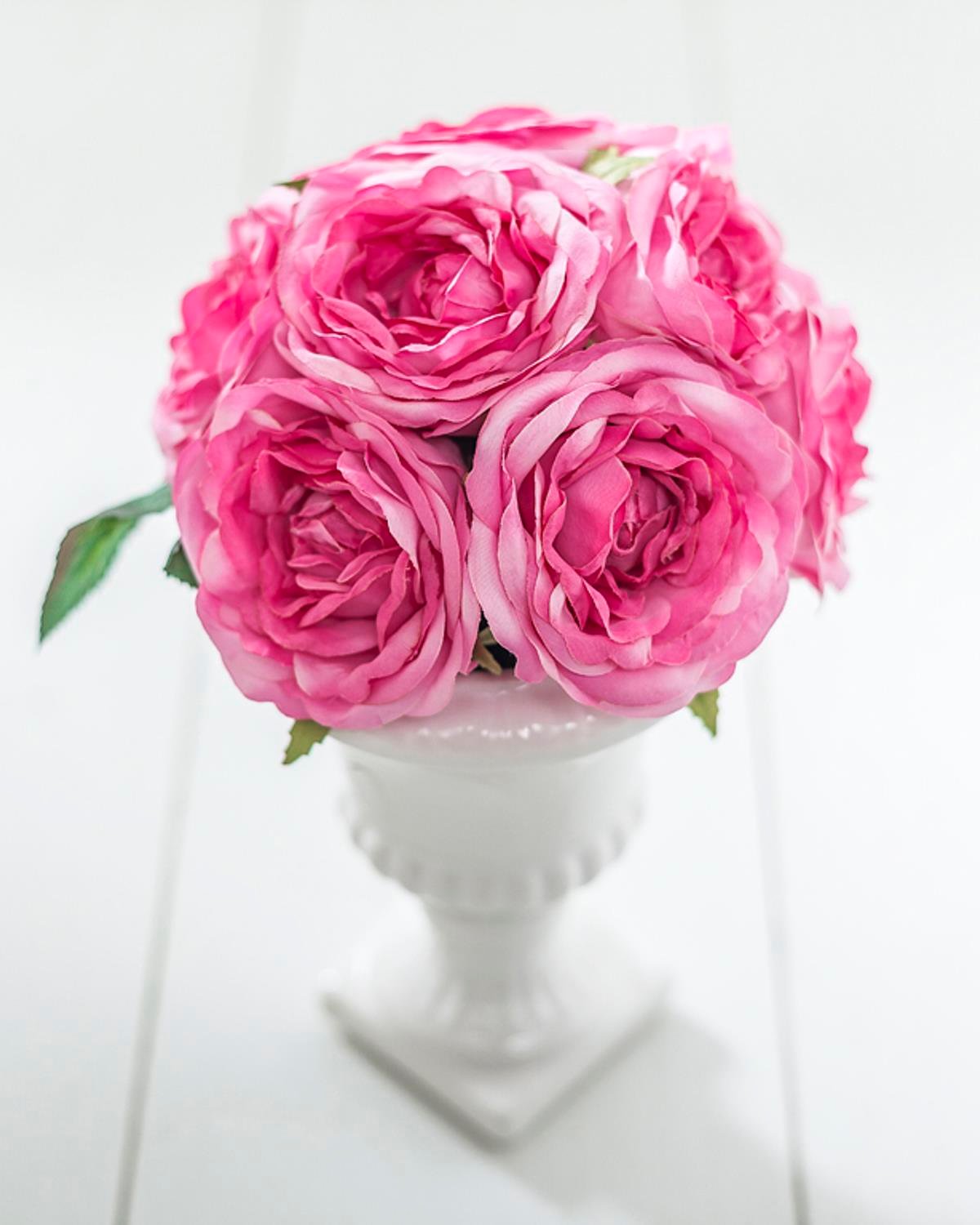 Rose Pot Изкуствено Цвете . Цикламен