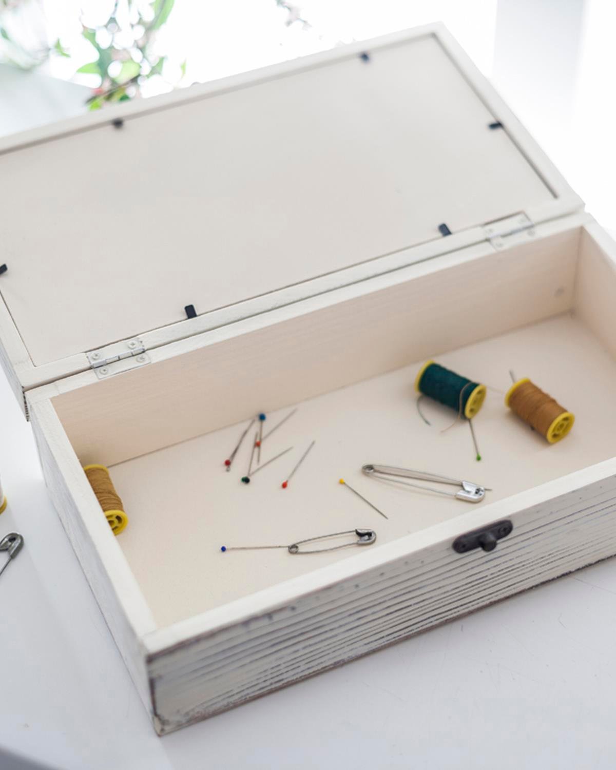 Ruby Кутия За Шиене 28,0x16,0x8,5 см Антично бял