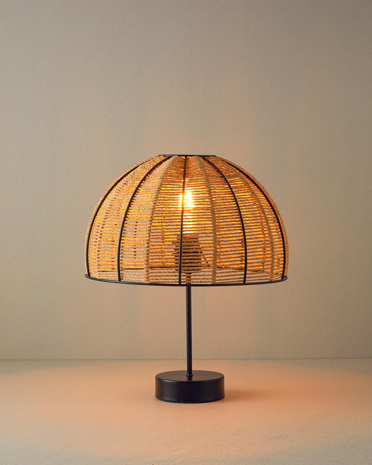 Rustic Wicker Table Lamp Beige