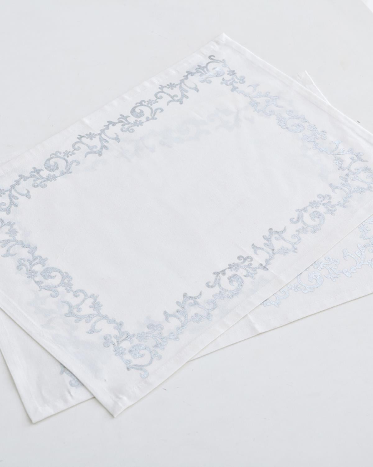 Scroll Подложки За Хранене 2 бр. С щампа 33x48 см Сребърен