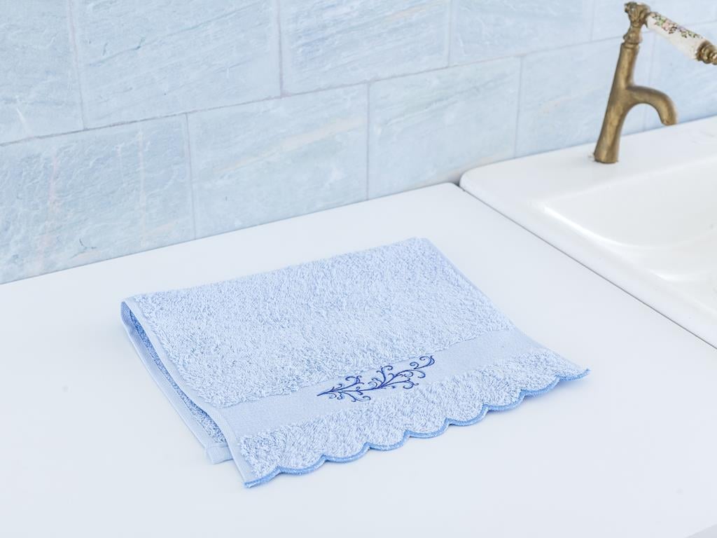 Scroll ХАВЛИИ ЗА РЪЦЕ Бродирани 30x45 cm Light Blue