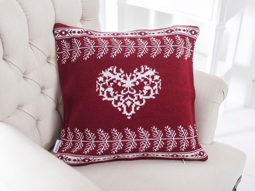 Snow Heart ВЪЗГЛАВНИЦА Трикотаж 43x43 cm Claret Red