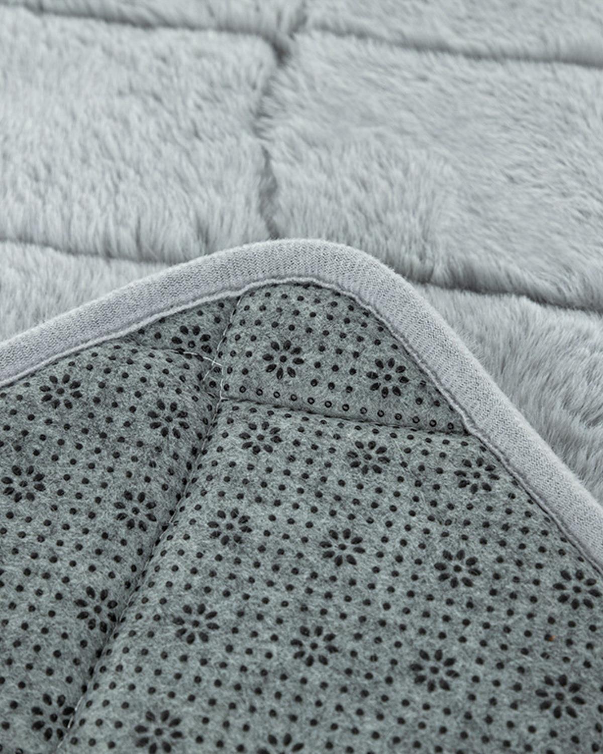 Soft Touch Постелка За Баня Rabbit Плюш 60x90 см Сив