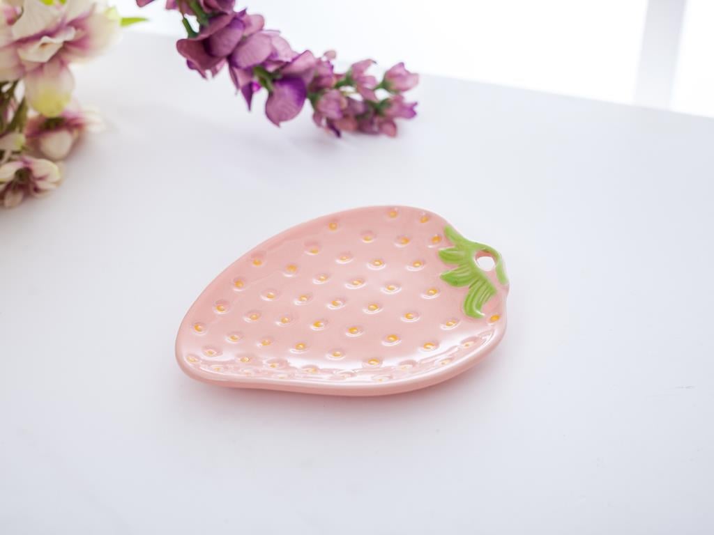 Strawberry ЧИНИЯ Stoneware Pink