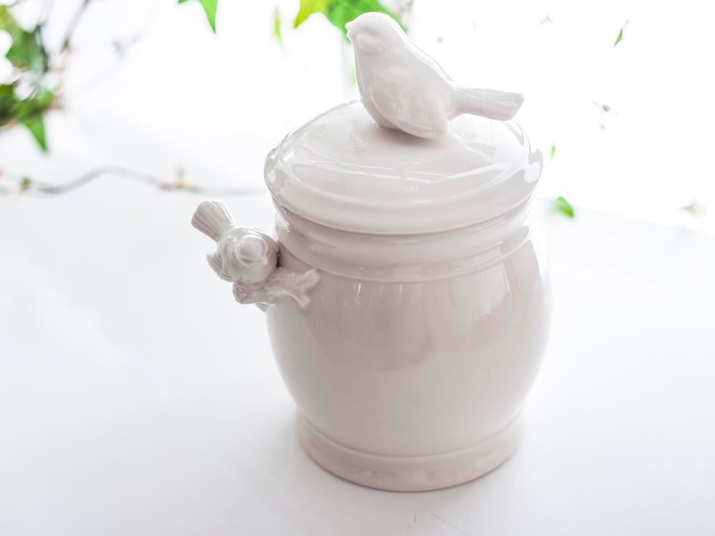 Winner КУТИЯ ЗА СЪХРАНЕНИЕ Малка Stoneware White