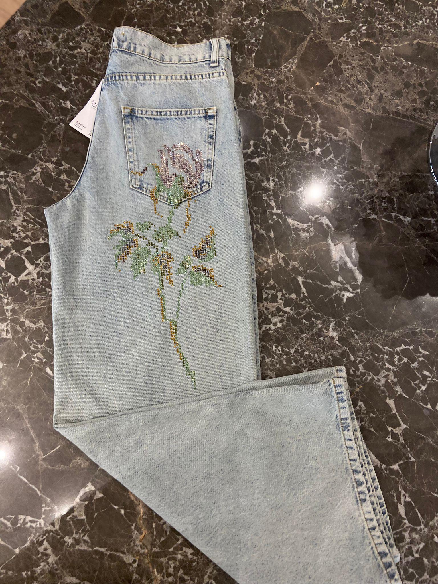 Gül Desenli Kot Pantolon